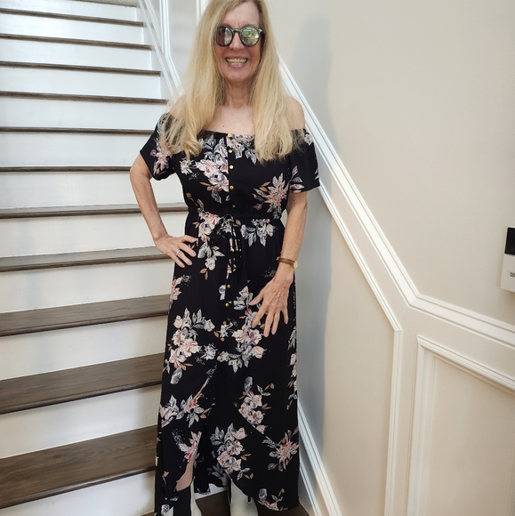 Lascana Venus Black and Peach/Pink Floral Maxi Dress, Small, $34 - Picture 6 of 14